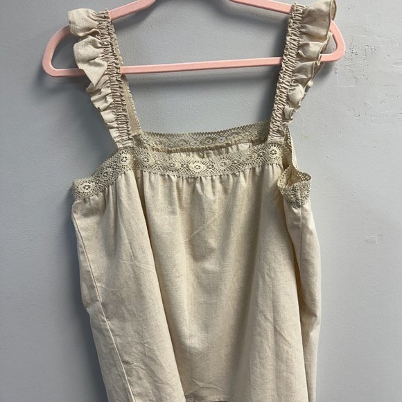 ELASTIC RUFFLE STRAPS GUIPURE TRIM TANK TOP - Picture 2 of 3